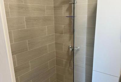 Apartament cu 3 camere decomandat, mobilat în Bd. Laminorului - 7