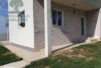 Casă cu 4 camere cu Teren 350 Mp în Central