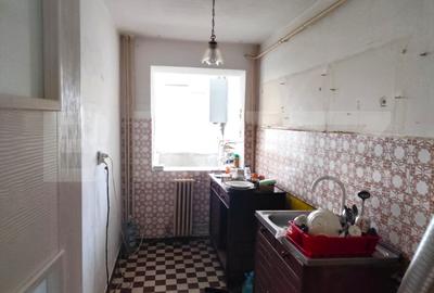 Apartament cu 3 camere decomandat în Bd. Independenței - 4