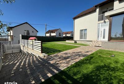 Casă cu 4 camere cu Teren 497 Mp în Roșia - 2