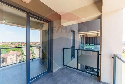 Apartament cu 3 camere decomandat, mobilat în UTA - 7