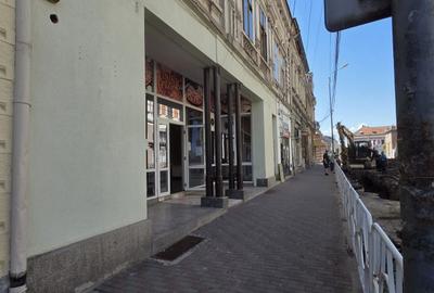 Spațiu comercial, de 116 mp, în Central