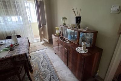 Apartament cu 2 camere decomandat în Tomis Nord