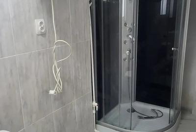 Casă cu 4 camere cu Teren 230 Mp în Central - 2