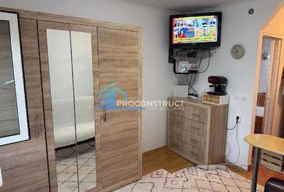 Garsonieră circulară, mobilată în Lipovei