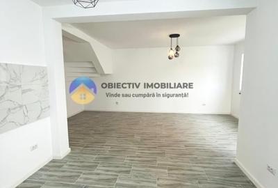 Duplex cu 4 camere cu Canalizare în Calea Romanului - 1