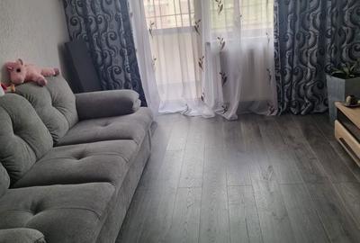 Apartament cu 4 camere decomandat în Dacia - 4