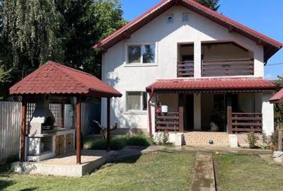 Casă cu 5 camere cu Teren 580 Mp în Mogoșoaia - 2
