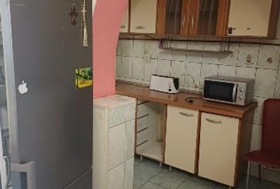 Garsonieră semidecomandată în Tractorul - 3
