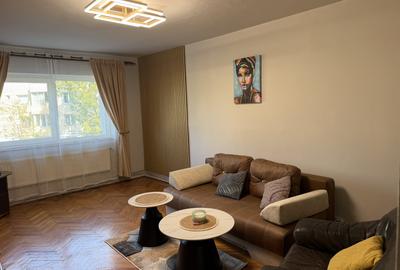 Apartament cu 2 camere decomandat, mobilat în Mihai Viteazul