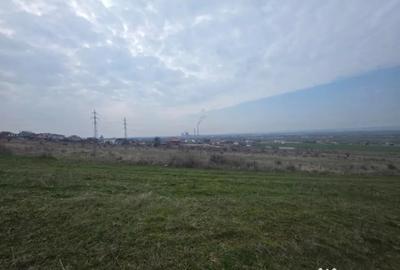 Teren de 3000 mp, în Central