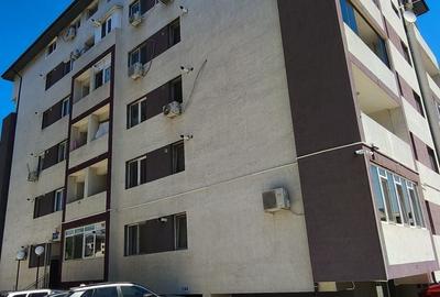 Garsonieră decomandată în Roșu