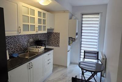 Apartament cu 2 camere decomandat în Central - 3