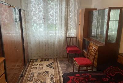 Garsonieră decomandată, mobilată în Gară
