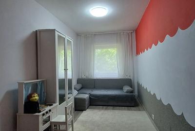 Apartament cu 3 camere decomandat în Central - 3