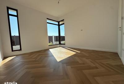 Casă cu 6 camere cu Teren 500 Mp în Clinceni