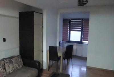 Garsonieră decomandată, mobilată în Central - 5
