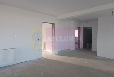 Casă individuală cu 3 camere cu Canalizare în Săbăreni - 6