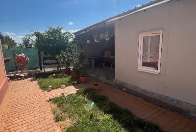 Casă cu 5 camere cu Teren 1200 Mp în Lisa - 1