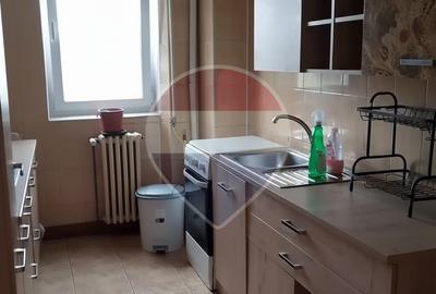 Apartament cu 3 camere în Ultracentral