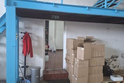 Spațiu comercial, de 570 mp, în Vest - 18