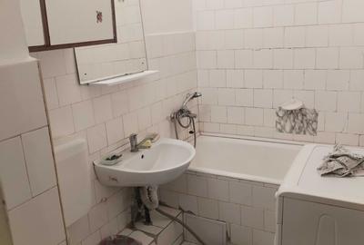 Apartament cu 2 camere decomandat în Iosia