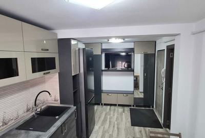 Apartament cu 2 camere decomandat în Central - 3
