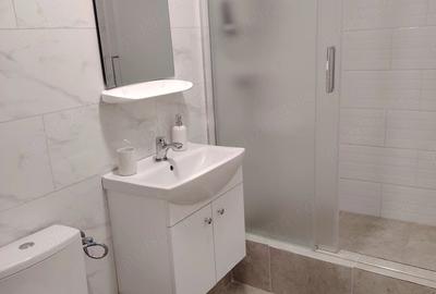 Spațiu comercial, de 150 mp, în Central - 2