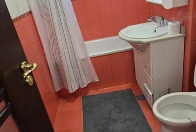 Apartament cu 2 camere semidecomandat în Micro 11 - 1