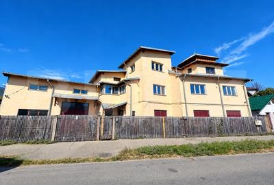 Spațiu comercial, de 700 mp, în Moreni