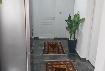 Casă cu 3 camere cu Teren 1000 Mp în Central - 1