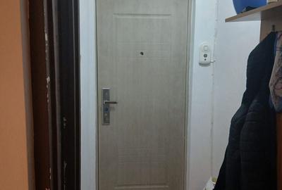 Apartament cu 2 camere în Brâncoveanu