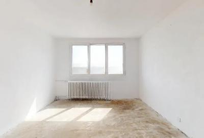 Apartament cu 4 camere decomandat în Rahova - 3