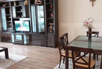 Casă cu 4 camere cu Garaj în Central - 10