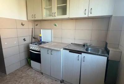 Apartament cu 2 camere semidecomandat în Decebal