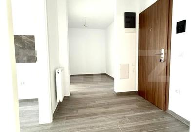 Apartament cu 2 camere decomandat în Tractorul - 7