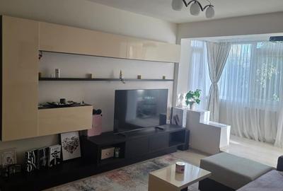 Apartament cu 3 camere în Titan