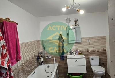 Casă cu 4 camere cu Teren 500 Mp în Central