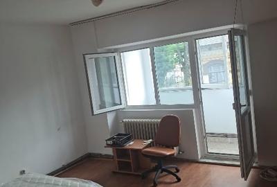 Garsonieră decomandată, mobilată în Tătărași