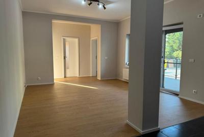 Apartament cu 3 camere decomandat în Braytim