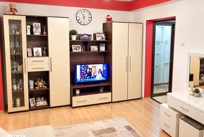 Apartament cu 2 camere decomandat în Trivale