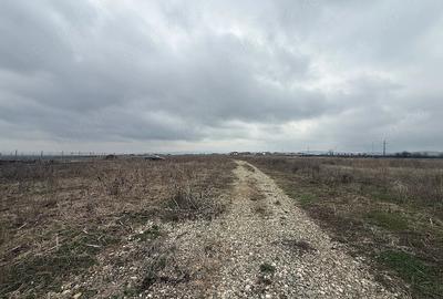 Teren de 674 mp, în Bod