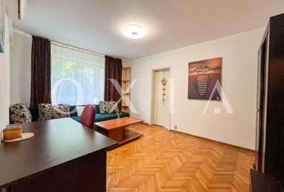 Apartament cu 3 camere semidecomandat, mobilat în Take Ionescu