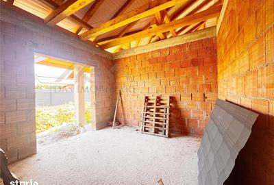 Casă cu 4 camere cu Teren 675 Mp în Orașul Vechi