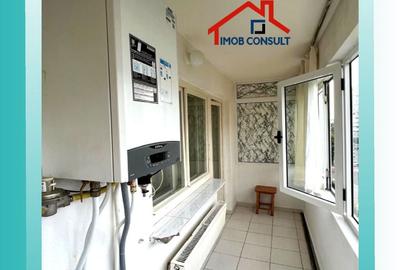 Apartament cu 3 camere decomandat în Banca Națională
