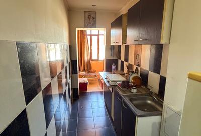 Garsonieră decomandată în Băi - 6