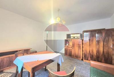 Apartament cu 2 camere semidecomandat în Podgoria