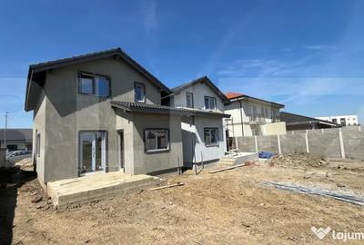Casă cu 4 camere cu Teren 270 Mp în Urseni