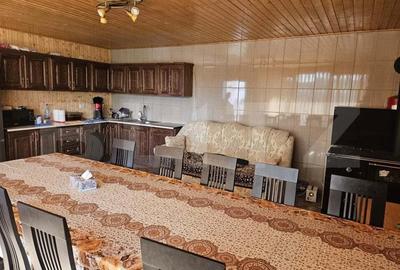 Casă cu 5 camere cu Teren 500 Mp în Central - 11