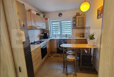 Apartament cu 2 camere decomandat, mobilat în Sânpetru - 4